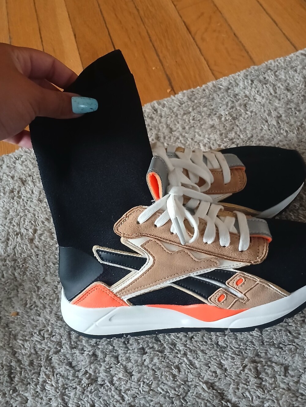 Rebook size 6